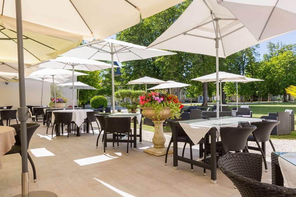 Le Logis Du Péré Hotel 4*