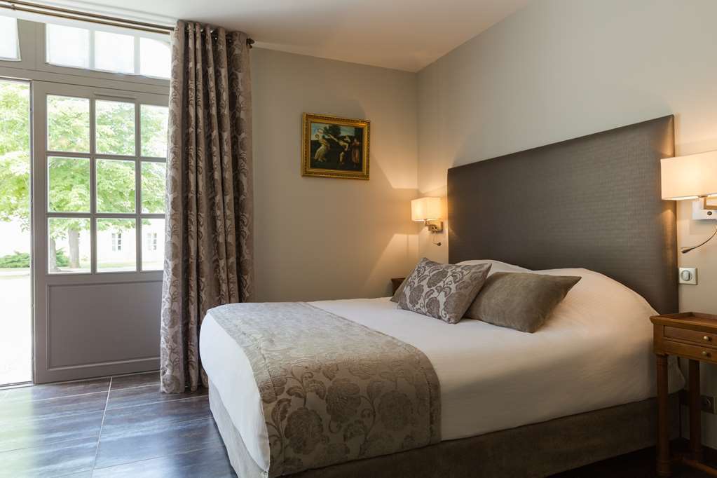 Hotel Le Logis Du Péré Saint-Coutant-le-Grand